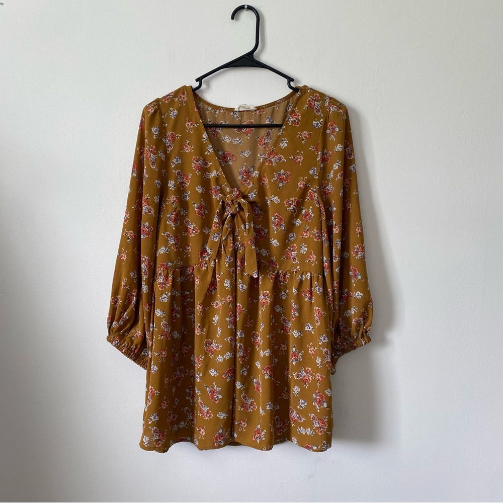 Entro floral blouse with tie-up front mustard yellow boho size L